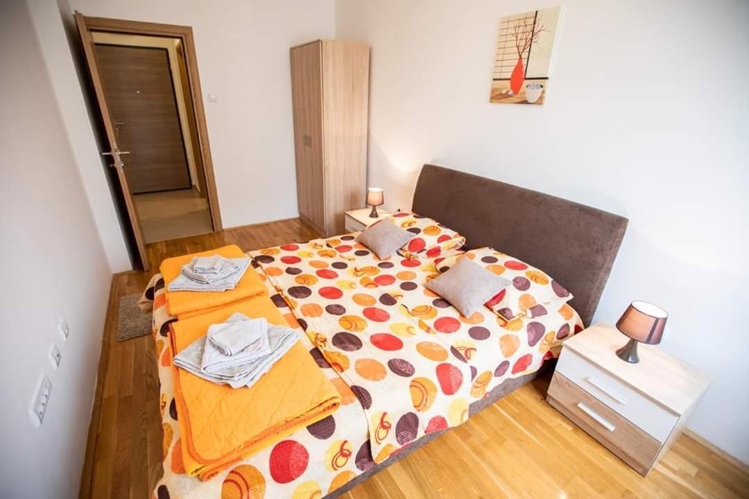 Naki Apartmani Podgorica Exteriör bild