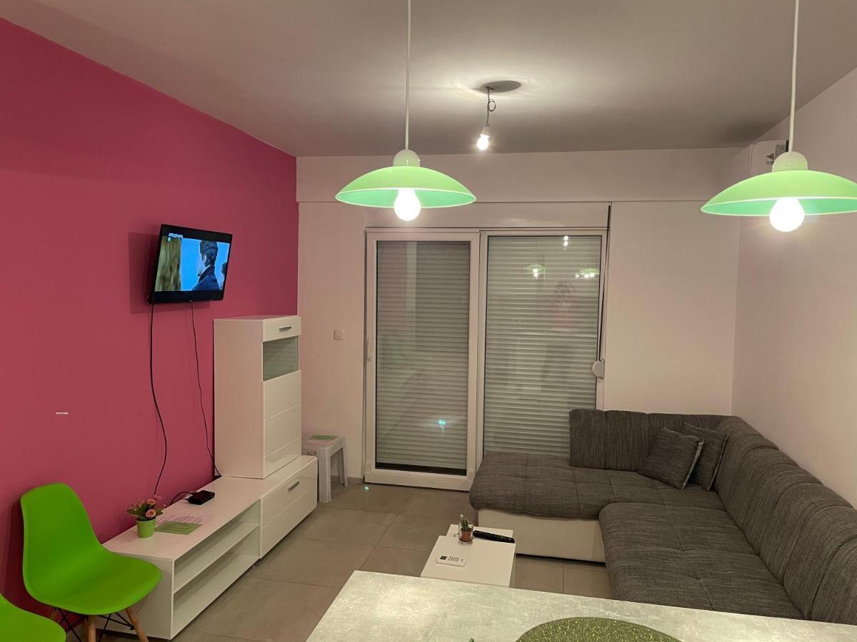 Naki Apartmani Podgorica Exteriör bild