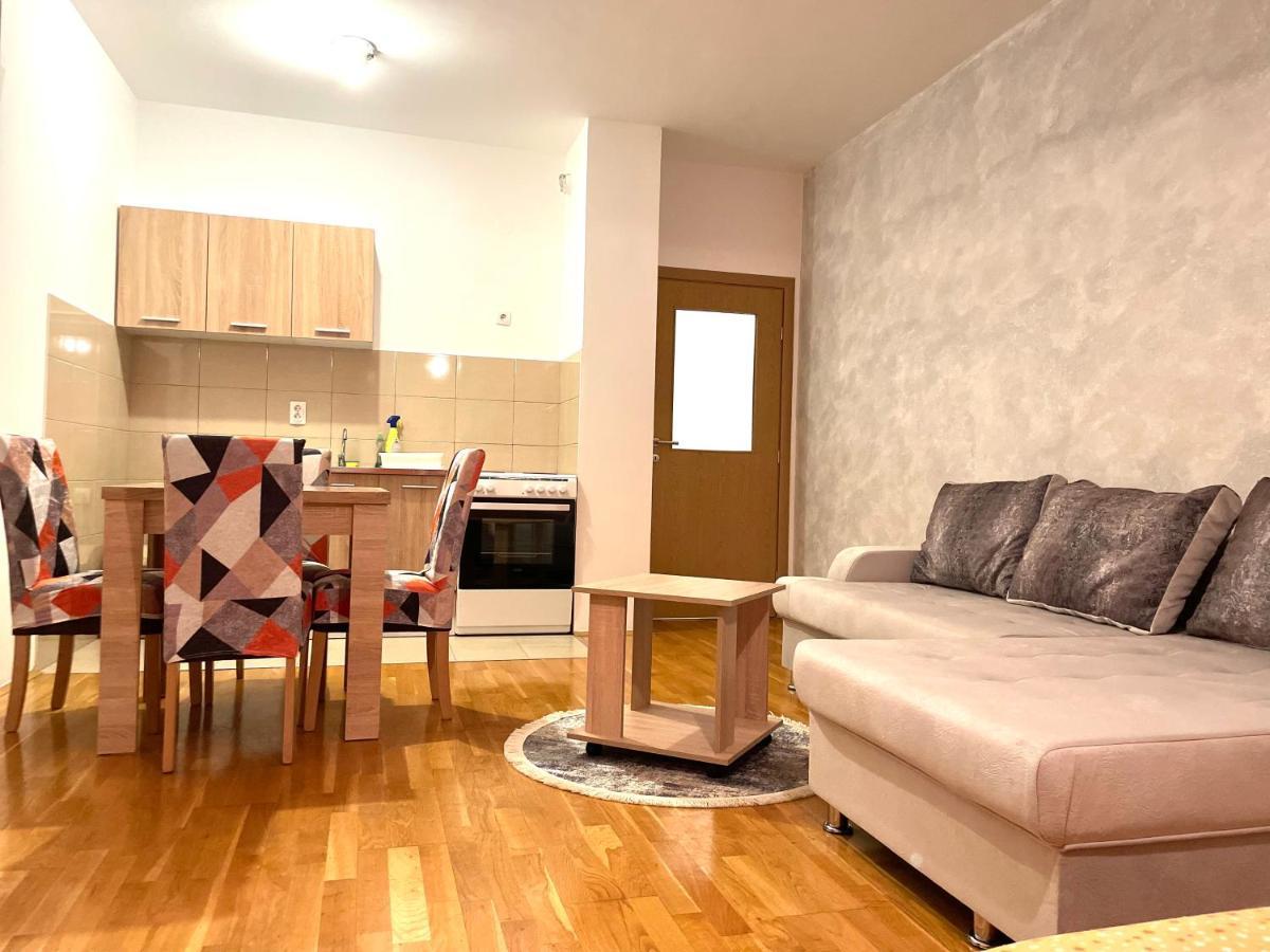 Naki Apartmani Podgorica Exteriör bild