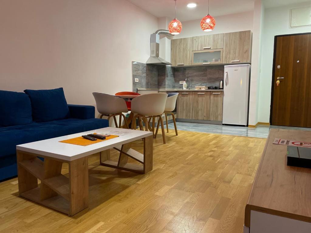 Naki Apartmani Podgorica Exteriör bild